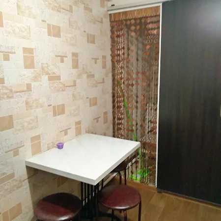 Apartment Nr Railway Station Odesa Exterior photo