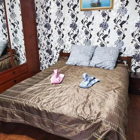 Apartment Nr Railway Station Odesa Exterior photo